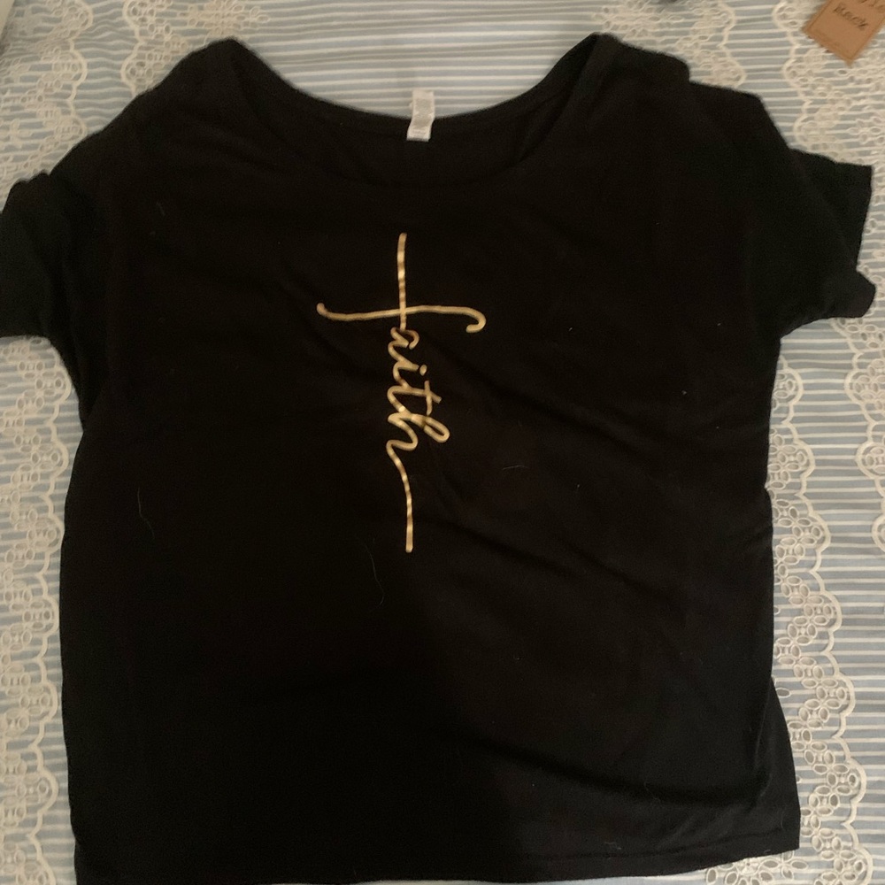 Black and gold faith stylish t shirt